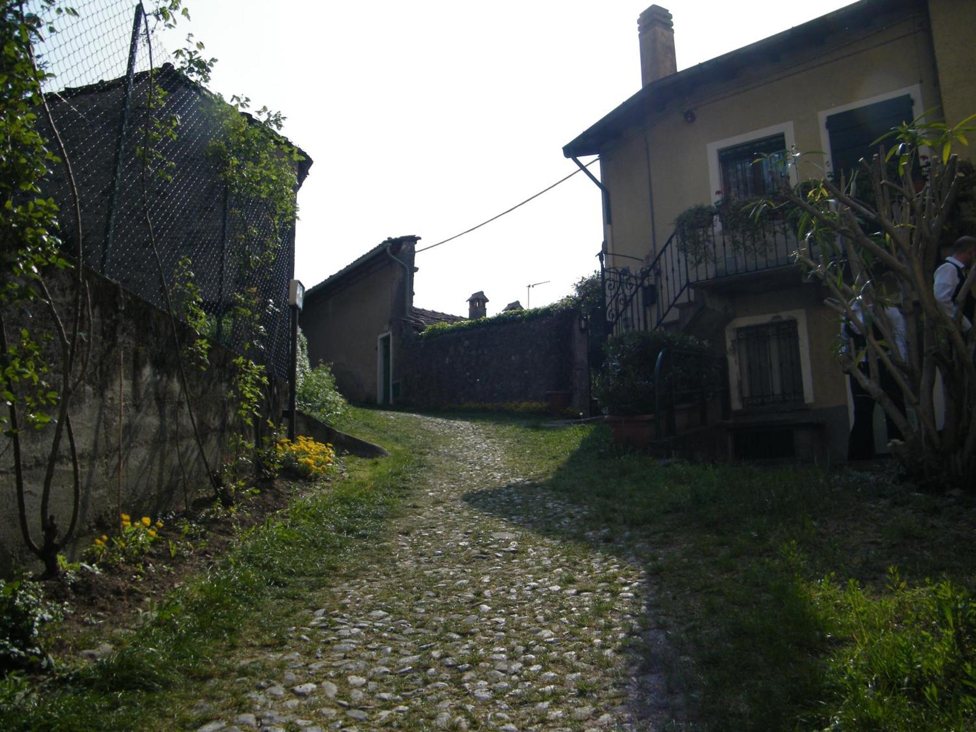 Hotel Montecodeno Varenna Zimmer foto